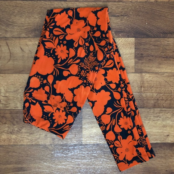 Lularoe OS Leggings - Picture 1 of 2